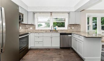 301 LANAFIELD Dr, Boonsboro, MD 21713
