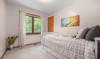 5268 E Woodmeade Ct SE, Ada, MI 49301