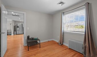 21 Delway Rd, East Providence, RI 02914