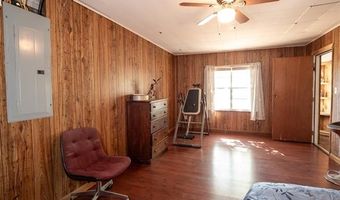 10450 County Road 1490 Rd, Ada, OK 74820