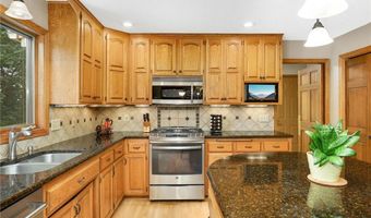 13445 Georgia Cir, Apple Valley, MN 55124