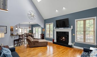 37 Stone House Rd, Arden, NC 28704
