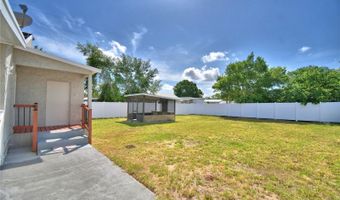 208 CENTER St, Auburndale, FL 33823