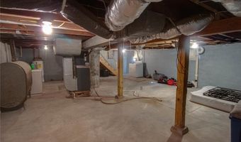 2828 Residence St, Alton, IL 62002