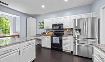 3901 Inkberry Ct, Apex, NC 27539