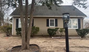 491 N LATHAM St N, Alexandria, VA 22304