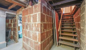 165 KING GEORGE St, Annapolis, MD 21401