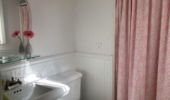 1325 Crestview Dr, Alpena, MI 49707