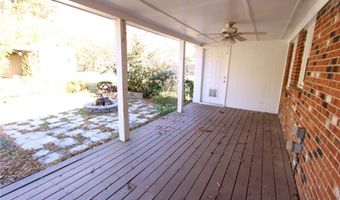 819 James St, Apex, NC 27502