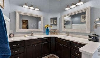1070 Suzanne Dr, Angels Camp, CA 95222