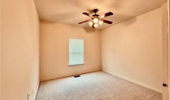 9 Pennine Ln, Bella Vista, AR 72714