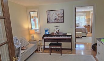 171 Green Mdw, Brattleboro, VT 05301