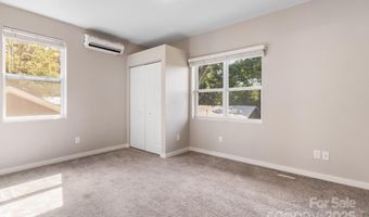 14 Annie St, Asheville, NC 28806