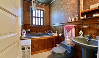 168-170 Brookside Ave, Amsterdam, NY 12010