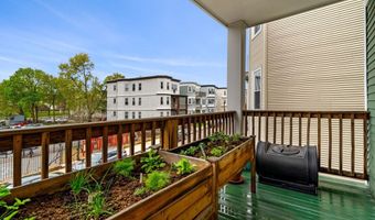 32 Roseclair St 2, Boston, MA 02125