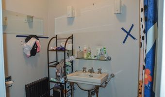 40 Chapel St, Augusta, ME 04330