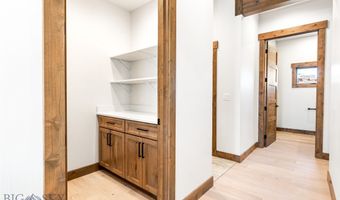 33 Leachman Ln, Bozeman, MT 59718