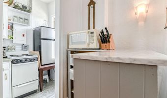 400 Deal Lake Dr 3F, Asbury Park, NJ 07712