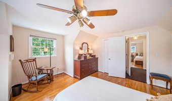 1507 Dicken Dr, Ann Arbor, MI 48103