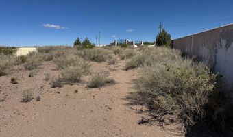 34 El Centro Dr, Bosque, NM 87006