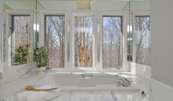 1 LAKE POTOMAC Ct, Potomac, MD 20854