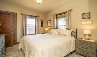 4354 Kingbird Ave, Alton, IA 51003