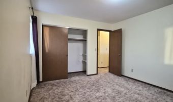1 B Statesboro Dr, Belle Fourche, SD 57717