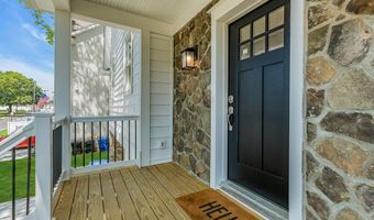 45 Shore Acres Ave, North Middletown, NJ 07748
