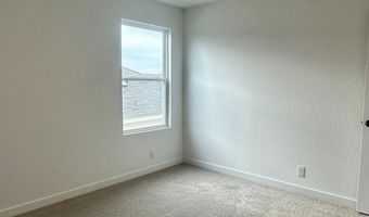 182 Peeps Ct, Adkins, TX 78101