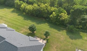 1943 Spyglass Dr, Asbury, IA 52002