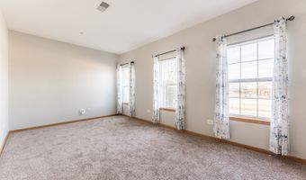 1251 W LAKE St 103, Addison, IL 60101
