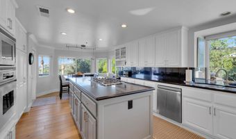 338 Galloway Valley Ct, Alpine, CA 91901