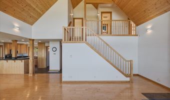 22000 SE Upper Matthews Creek Ln, Amity, OR 97101