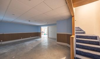 16365 Jeannie Dr, Aurora, IN 47001