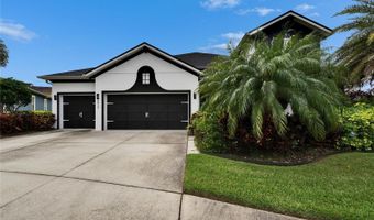 6927 CRESTPOINT Dr, Apollo Beach, FL 33572
