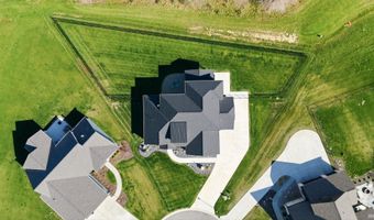 19195 Ringo Rd, Auburn, IN 46706