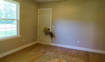 101 W College St, Ash Grove, MO 65604