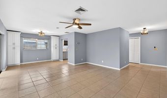 423 Pine Tree Ct 23, Atlantis, FL 33462