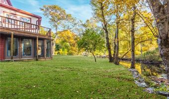 584 Division Rd, East Greenwich, RI 02818