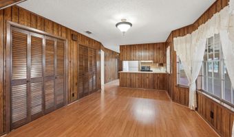 1240 County Road 324, Adkins, TX 78101