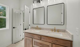 32 Sorbie Dr, Bella Vista, AR 72715