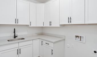 1688 E Creek Canyon Rd, Phoenix, AZ 85086