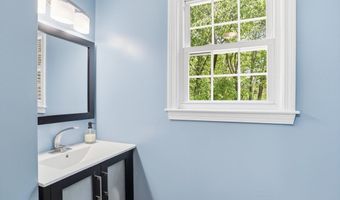 123 Sugar Rd, Bolton, MA 01740