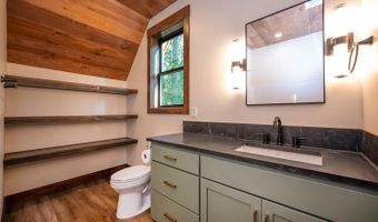 2044 Douglas Dr, Arnold, CA 95223