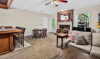 827 Anns Ct, Asheboro, NC 27205