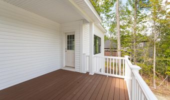 32 Colby Farm Rd, Chester, NH 03036