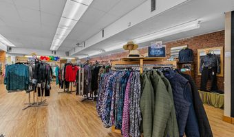 275 E Main St, Ashland, OR 97520