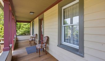 674 E Bay Ave, Barnegat, NJ 08005