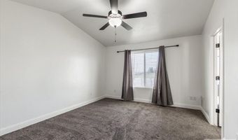 5776 Cedarwood Ln, Ammon, ID 83406