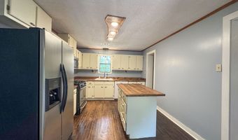 1460 Mount Olivet Rd, Batesville, MS 38606
